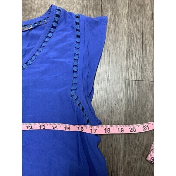 REBECCA Taylor Sleeveless Top‎ Size 4 Blue With Laser Cutout - Picture 3 of 6